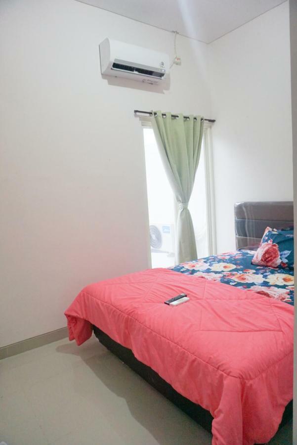 Surabaya Homey Near Juanda Airport Syariah Sedati Екстер'єр фото